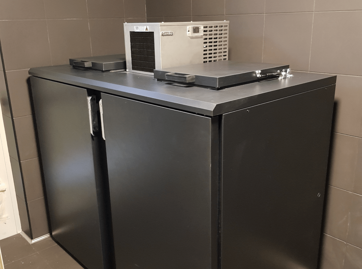 Equipement de cuisine installé par l'équipe de Sorefclime